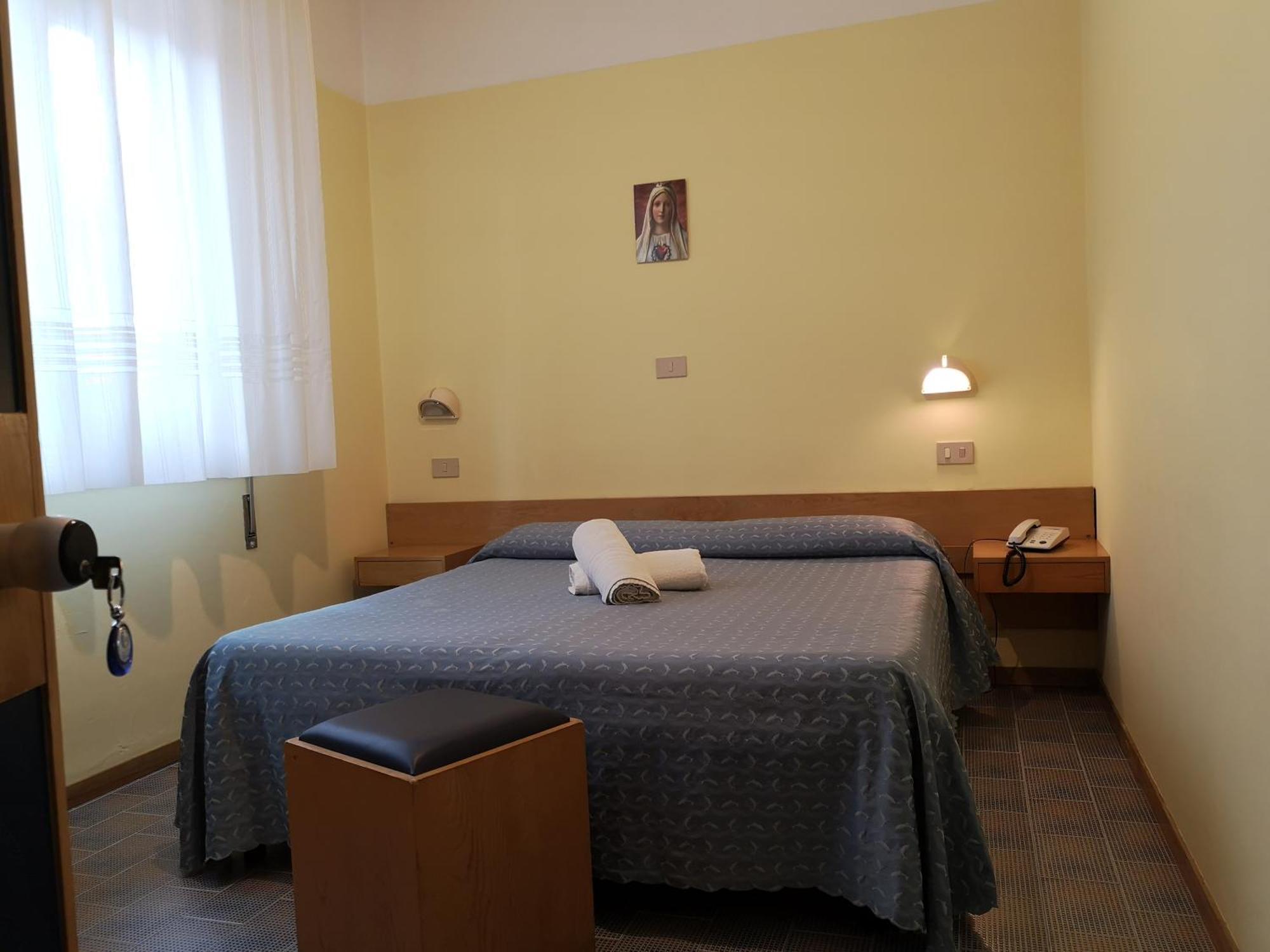 Hotel Nives Riccione Habitación foto